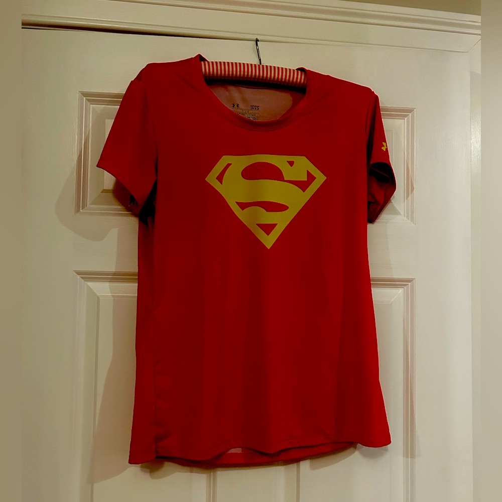 Underarmour Heat Gear Superwoman Top Size L